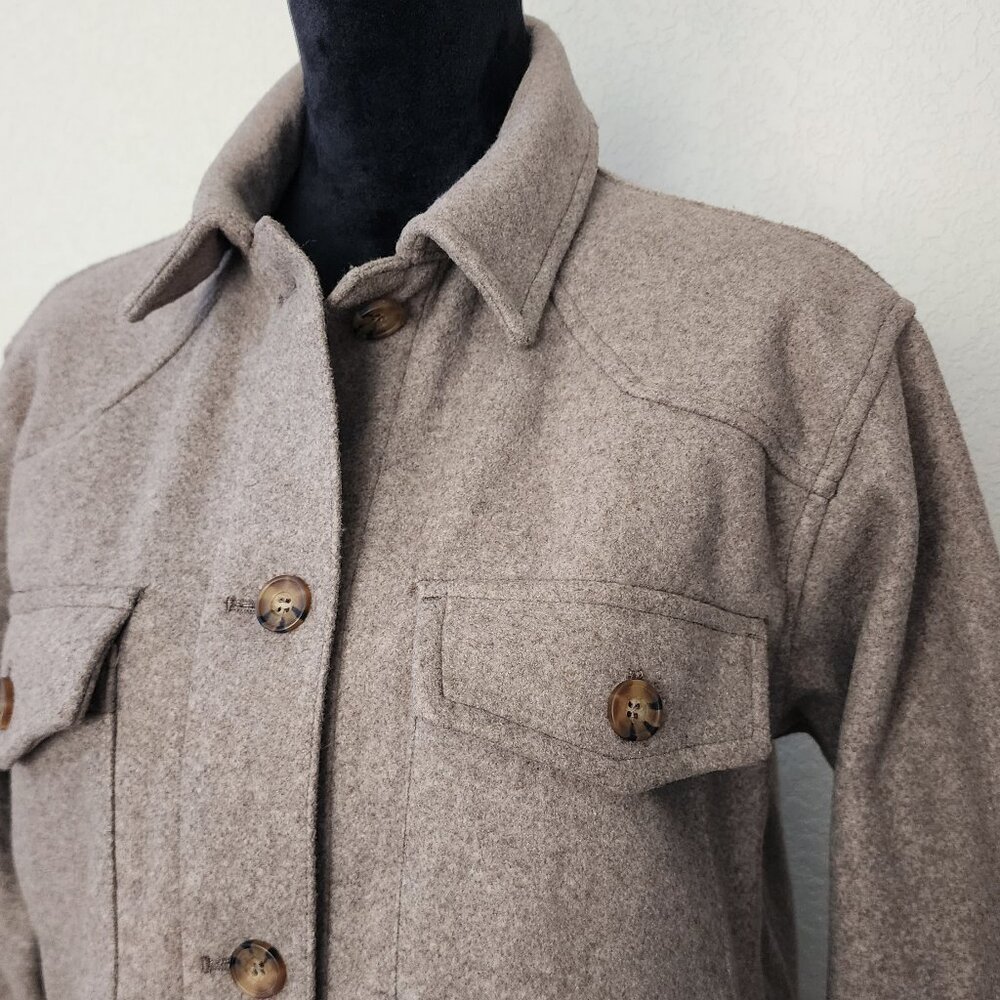 Nwot Love Tree Gray Shacket Button Down Jacket Sw… - image 3